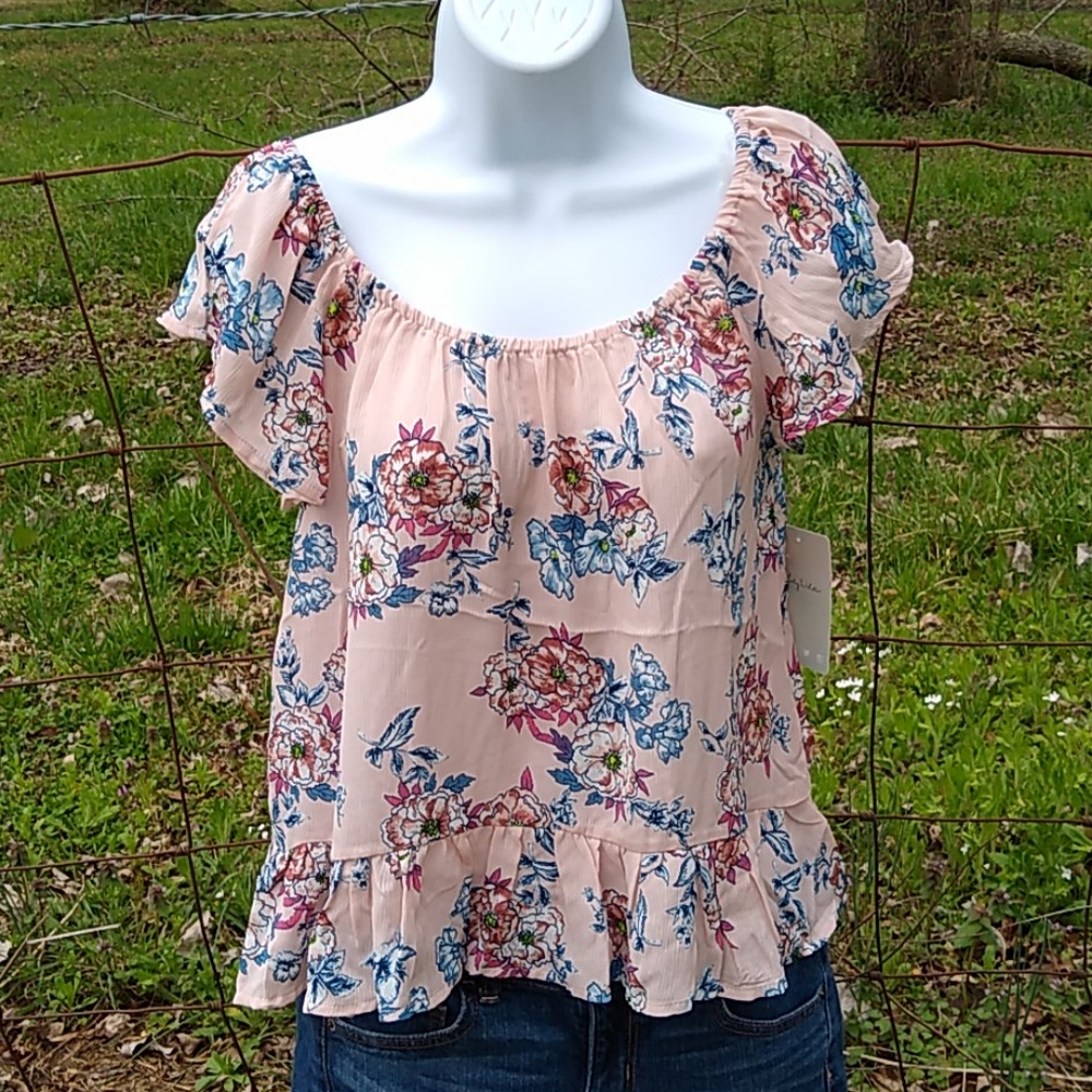 Lily white floral hi low size medium